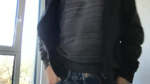 yvesbunnny online show from November 19, 11:42 am