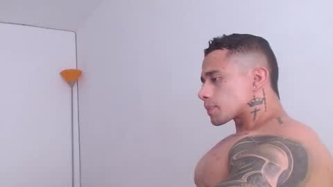 Zac Colleng online show from February 15, 10:10 pm