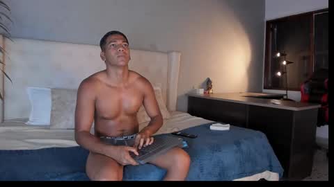 zac online show from October 19, 3:33 am