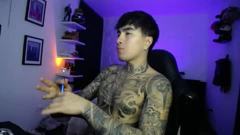 zac_muller1 online show from March 5, 2:53 am