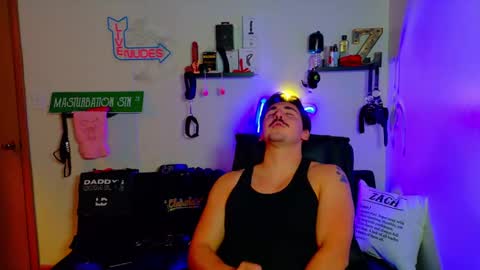 Zach Rhyder online show from November 11, 2:47 am