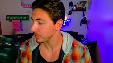Snapshot of zach_rhyder chatting on October 7, 1:45 am Zach Rhyder online show from October 7, 1:45 am