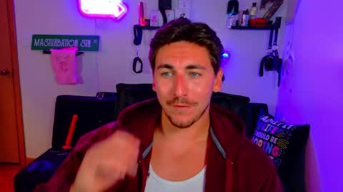 Snapshot of zach_rhyder chatting on September 19, 2:27 am Zach Rhyder online show from September 19, 2:27 am