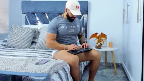 Richard online show from February 12, 1:47 pm