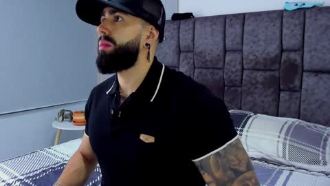 Richard online show from February 4, 12:55 pm