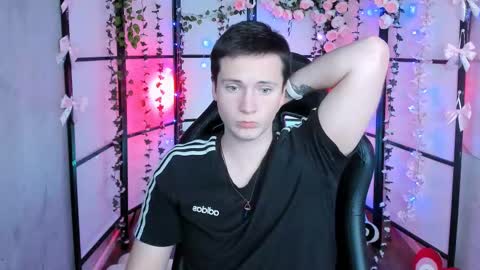 Zack online show from February 18, 6:47 pm