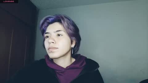 Snapshot of zafira_raven chatting on October 6, 7:31 pm zafira_raven online show from October 6, 7:31 pm