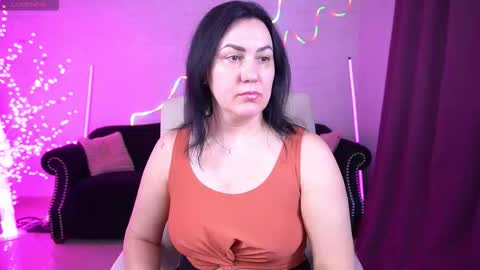 Zafiramoonn online show from February 24, 7:00 am