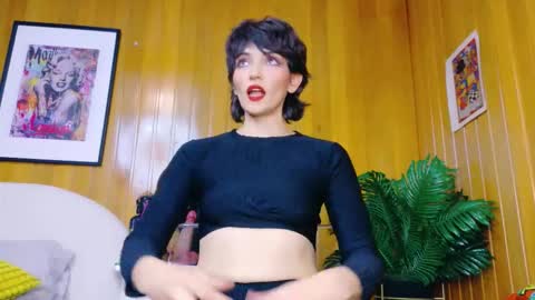 Karina  online show from November 7, 8:33 pm