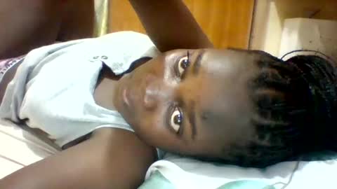 zainxxxx online show from February 25, 9:15 pm