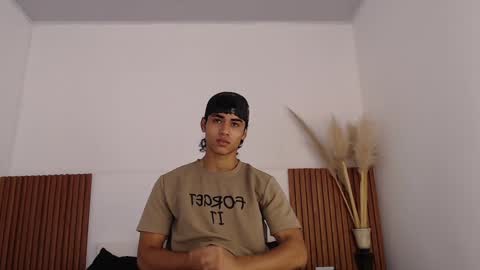 Zander online show from January 16, 1:36 pm