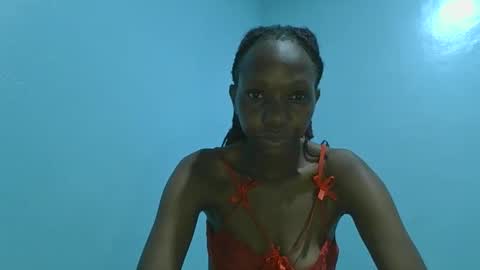 Zara Noir Wants You online show from May 23, 2:57 pm
