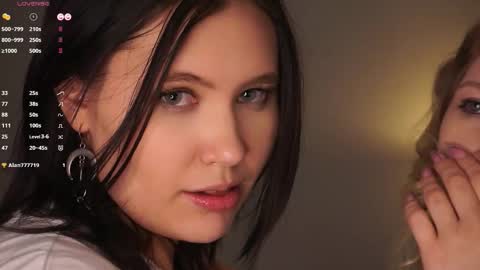 Criss  online show from February 28, 8:24 pm