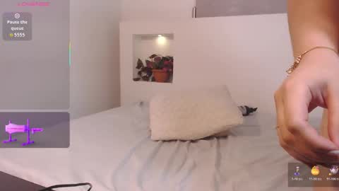 Zara Blaze online show from October 21, 4:32 pm