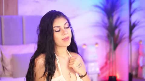 zaracapri online show from September 29, 6:56 am
