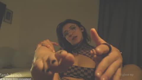 Miss Lynch   Next show  2911 online show from July 25, 4:54 am