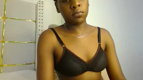 zariah online show from February 13, 12:25 am