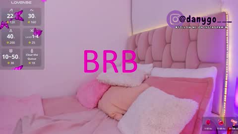 Zariana online show from September 27, 1:25 am