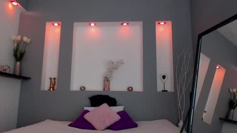 Karolyne online show from September 15, 11:55 am