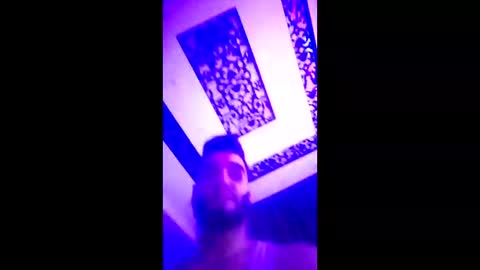 zebinikok online show from December 14, 11:44 pm