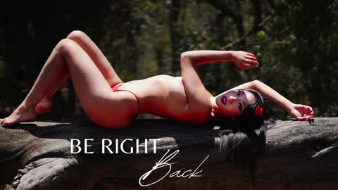 Zendaya online show from February 6, 3:37 am