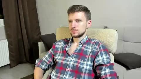 Andrew online show from August 2, 7:59 pm