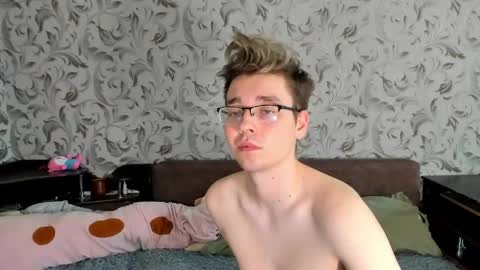 Ethan online show from June 5, 4:19 am