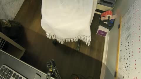 zerokool_420 online show from November 21, 9:02 pm