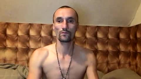 Snapshot of zervale chatting on December 3, 5:28 pm zervale online show from December 3, 5:28 pm