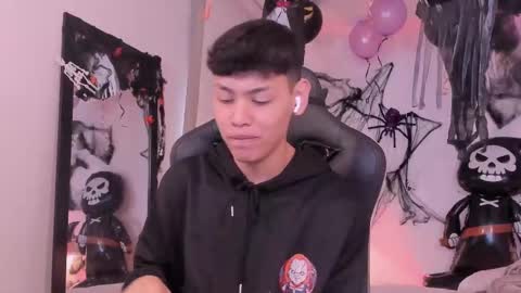 zeus_blaze online show from October 8, 12:33 pm