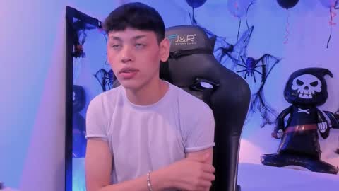 zeus_blaze online show from October 22, 12:07 pm