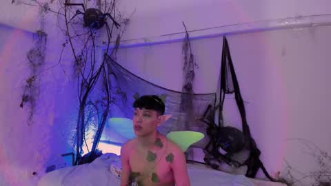 zeus_blaze online show from October 31, 5:41 am