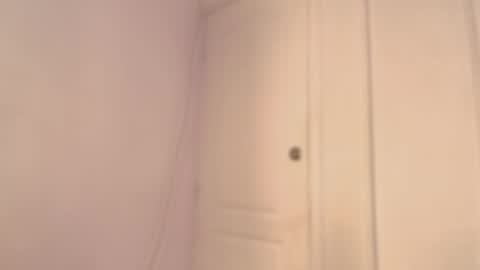 zhally_dee online show from March 11, 8:45 pm