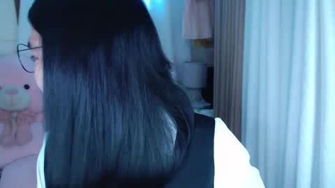 im your lovely zhaviabigcock here online show from January 21, 2:33 am