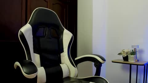 Zhingarher online show from February 25, 1:42 am