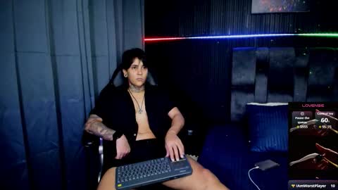 zhoestrong online show from October 24, 12:33 am