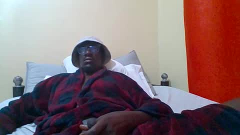 Zlatann2012 online show from September 17, 9:51 pm