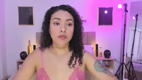 Zoe Gruber online show from October 19, 9:08 pm