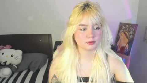 zoe online show from September 26, 7:22 pm