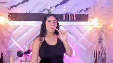 Zoey  online show from April 14, 9:51 pm