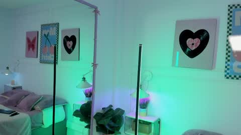 Zoe Lynch online show from March 26, 11:48 am