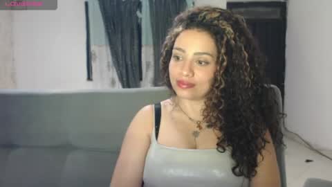 zoe tai online show from May 12, 8:12 am