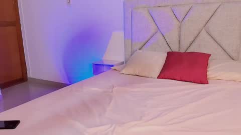ZoeDreams online show from May 13, 7:56 pm