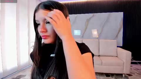Zoelinss  online show from June 9, 3:12 pm