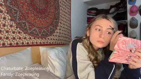 zoepleasing online show from October 15, 2:48 am