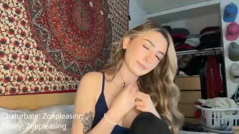 zoepleasing online show from November 7, 1:41 am