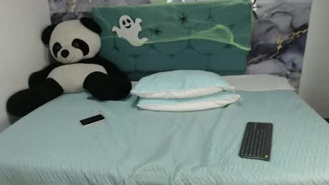 Zoe online show from October 18, 8:46 pm