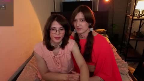 Zoria and Luna online show from February 28, 2:21 pm