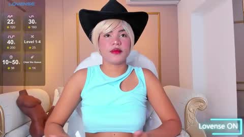 Z O E online show from January 14, 12:02 pm