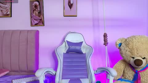 Zoe online show from February 17, 12:26 pm